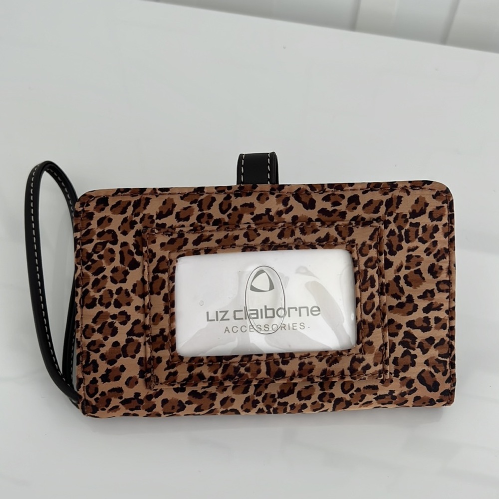 Liz Clairbone Wallet / Document Holder - image 6